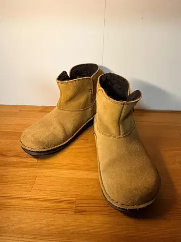 BIRKENSTOCK 버켄스탁 보아 어그 부츠 37