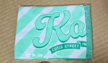 CUTIE STREET 이타쿠라 카나 타월 [초기]