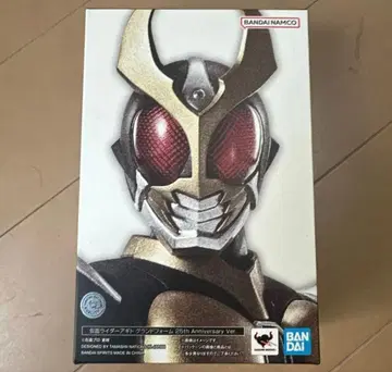 S.H.Figuarts 진골조 가면라이더 아기토 그랜드 폼 25th