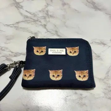 PAUL & JOE ACCESSOIRES 고양이 패턴 패스 케이스