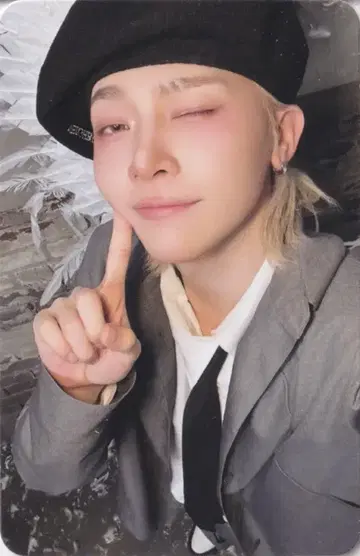 &TEAM 포토카드 박스 니콜라스 백 투 라이프 KR 1st 미니 앨범