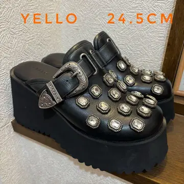 새상품급 YELLO 통굽 샌들 비쥬 장식 24.5cm