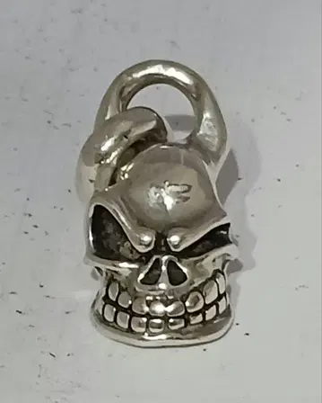 STERLING GEAR 스컬 펜던트