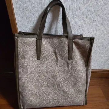 페이즐리 무늬 백 브라운 계열