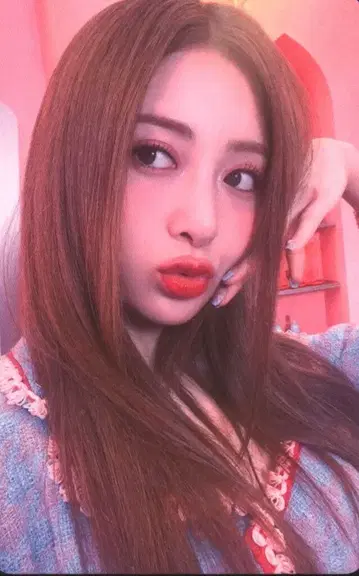 LE SSERAFIM YUNJIN FEARLESS JP 20