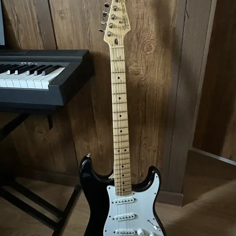 Fender 펜더 스트라토캐스터 일렉기타 블랙