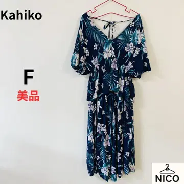 [ Kahiko ] 꽃무늬 셋업 레이온 소재 리조트 코디 여름