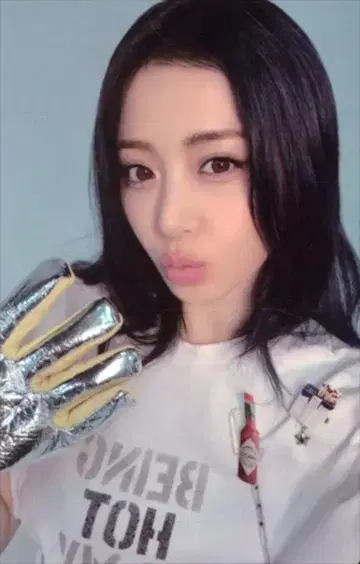 LE SSERAFIM WITHMUU LD YUNJIN HOT