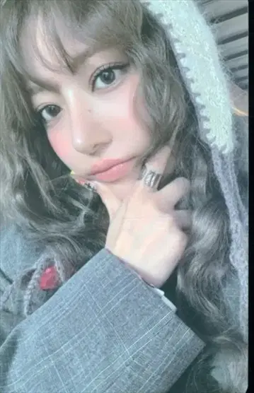 LE SSERAFIM WITHMUU LD SAKURA HOT