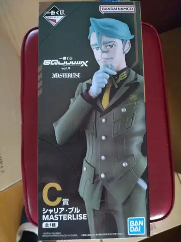 제일복권 기동전사 건담 C상 샤리아 불 피규어