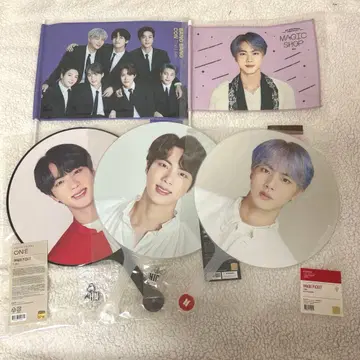BTS 진 부채 플래그