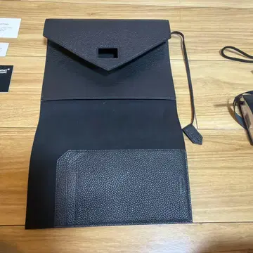 몽블랑 앙상블 미디엄 노트 홀더(