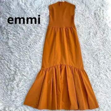 emmi 니트 도킹 티어드 원피스 0 슬리브리스 오렌지