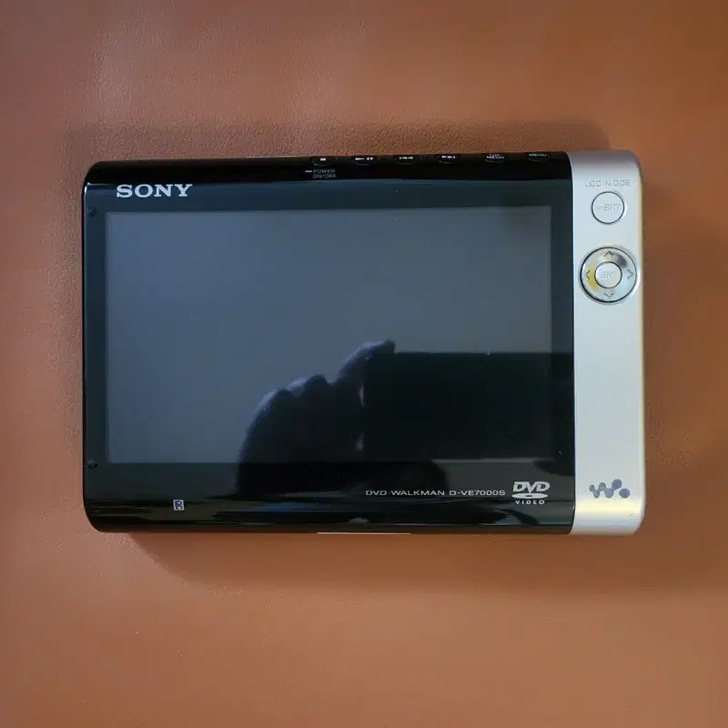 소니 DVD 워크맨 D-VE7000S 정품 220V 어뎁터 포함 3번