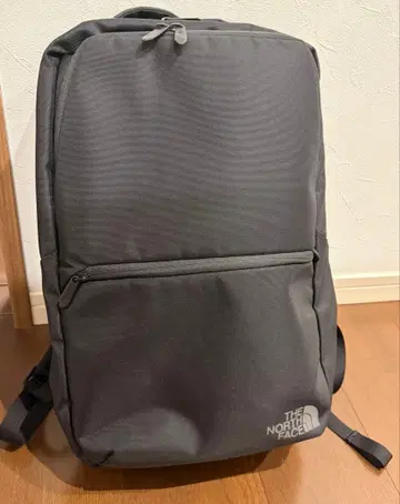 THE NORTH FACE 셔틀 데이팩 블랙
