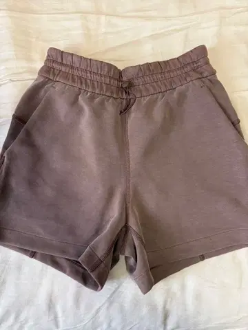 lululemon Softstreme 쇼트 4인치 사이즈 2