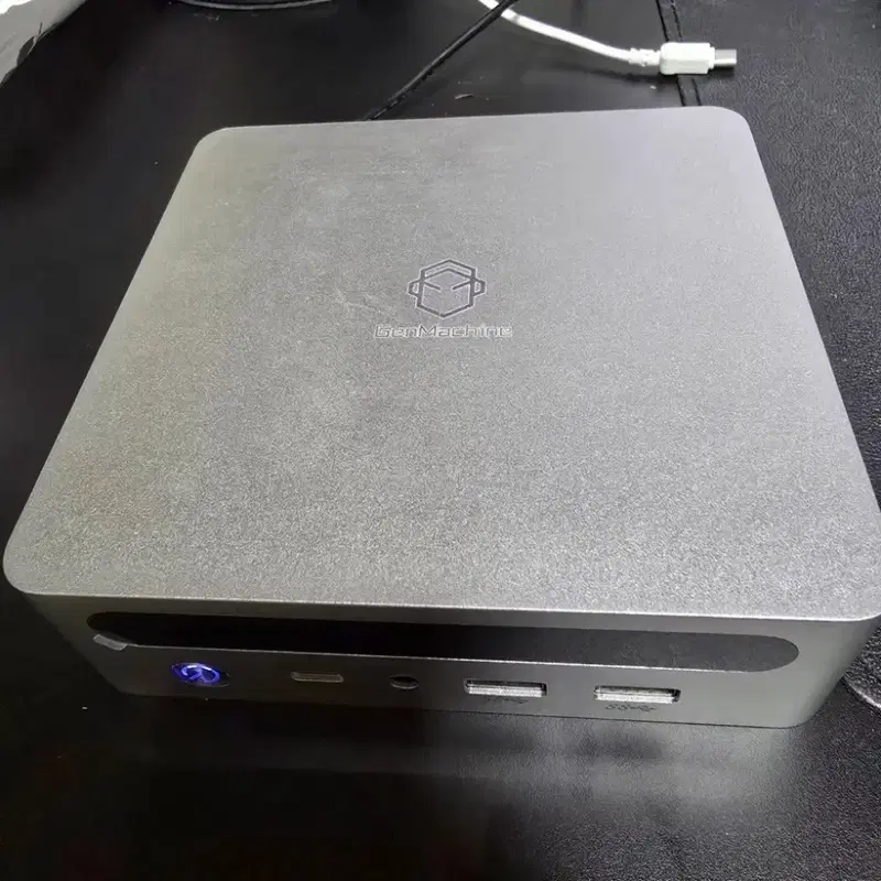 젠머신 7840hs 32기가 미니pc 판매합니다