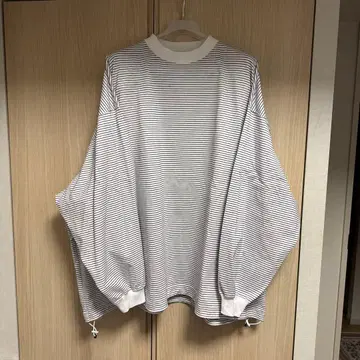is-ness BALLOON STRIPES LONG SLEEVE T