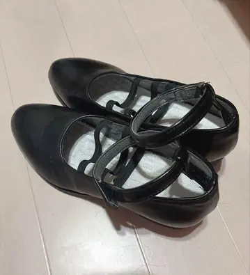 프로세카 아키야마 미즈키 신발