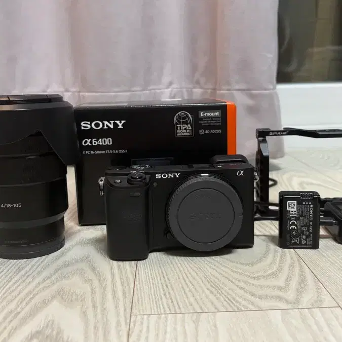 소니 a6400 + E PZ 18-105mm F4 G OSS