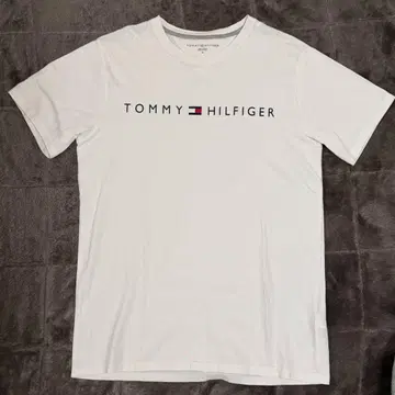 TOMMY HILFIGER 로고 T셔츠 화이트 M사이즈