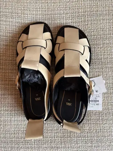ZARA 샌들 베이지 사이즈 40