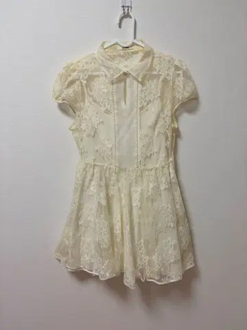snidel 레이스 반팔 블라우스 아이보리