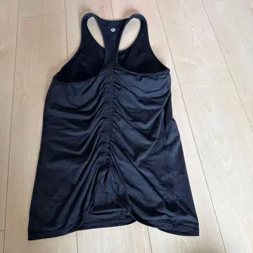 lululemon 룰루레몬 탱크탑 블랙 사이즈 4