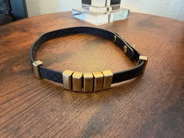 ARMANI EXCHANGE 초커?