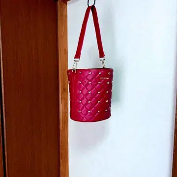 Ninamew 헬로키티 퀼팅 숄더백