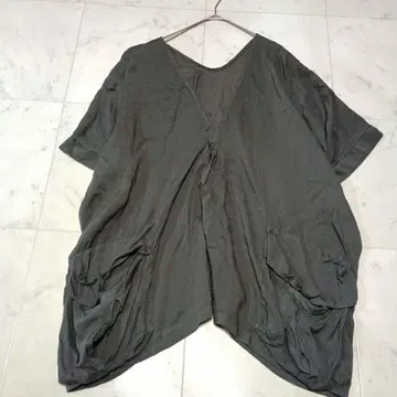 zucca 주카 V넥 얇은 소재 블라우스 풀오버 일본제 M