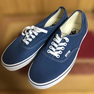 VANS Authentic 네이비 스니커즈
