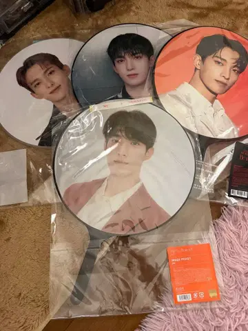 SEVENTEEN 도겸 DK 부채