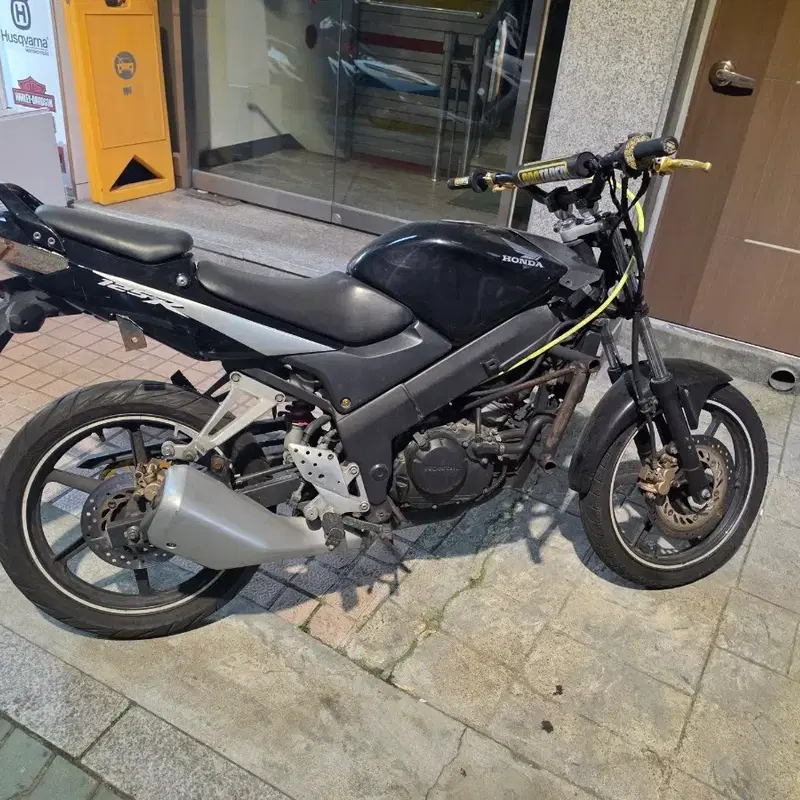 혼다 멸치 CBR125 쇼바이크 연습용