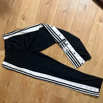 adidas Originals 스냅 버튼 트랙 팬츠
