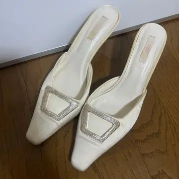 에이미 스퀘어 비쥬 뮬 L