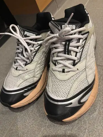 PUMA VELOPHASIS 스니커즈