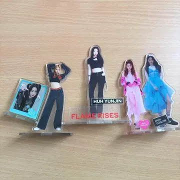 LESSERAFIM 윤진 아크릴 스탠드 5개 세트