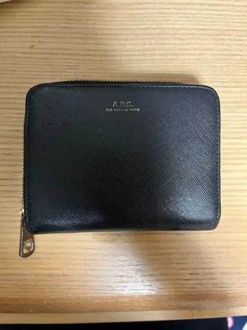 A.P.C. 접이식 지갑