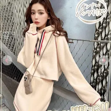Rady 트리컬러 스커트 셋업 (이너 팬츠 포함)
