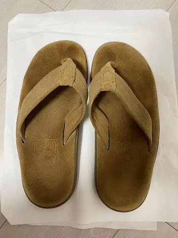 ISLAND SLIPPER 사이즈 7