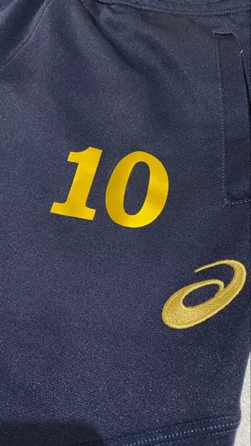 asics 저리 팬츠 10번 골드 로고