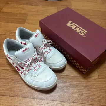 VANS 스니커즈 화이트 레드 로고