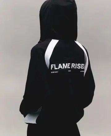최저가 LE SSERAFIM 후드티 XL FLAME RISES 후디