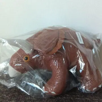 쥬라기 월드 트리케라톱스 봉제 인형