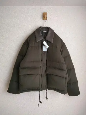 오라리 베이비 캐멀 플란넬 다운 블루종