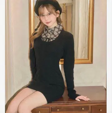 미셸 마카롱 긴팔 체크 원피스