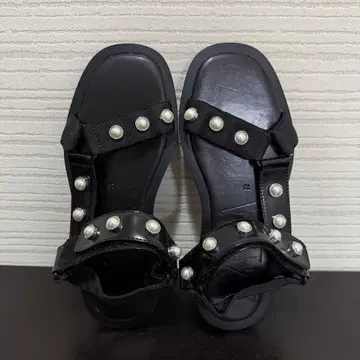 ZARA 자라 여성용 블랙 펄 샌들