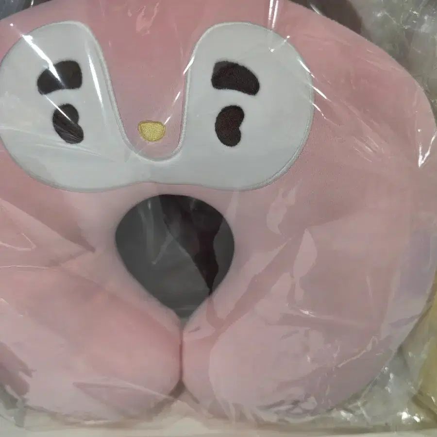 Exo neck pillow Chanyeol | Bunjang Global