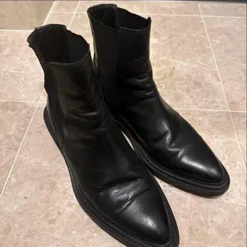 [ 완판템 ] ZARA 블랙 사이드 고어 부츠